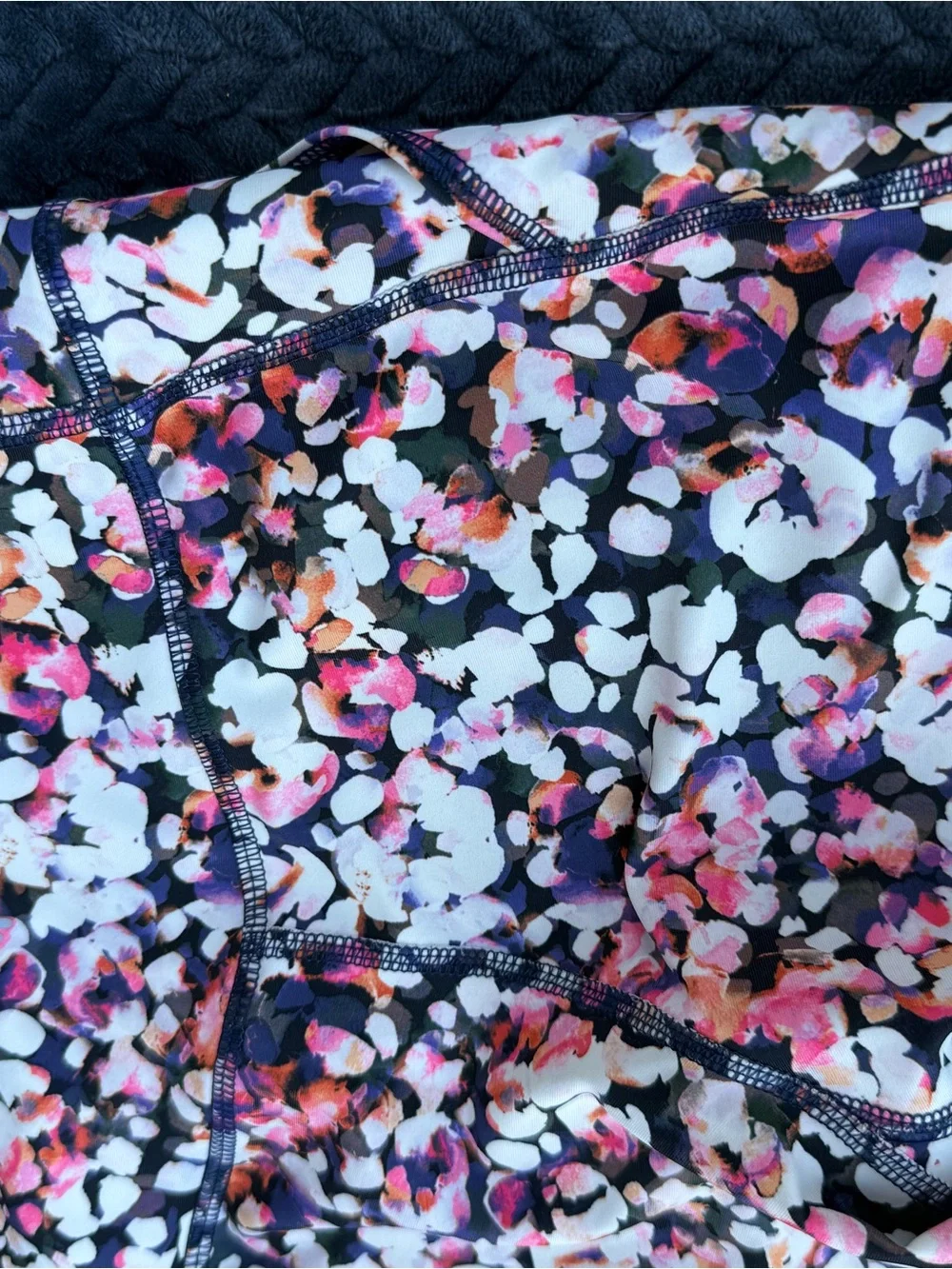 Old Navy Girls Floral Multicolor Leggings - Black with Pink & Purple